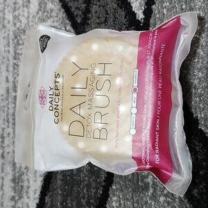 DAILY CONCEPTS DAILY DETOX MASSAGINGS BRUSH